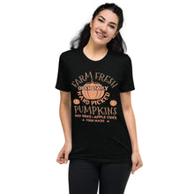 Load image into Gallery viewer, Fresh Farm Pumpkin’s Short sleeve t-shirt