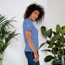 Load image into Gallery viewer, Kansas Mom Life Short-Sleeve Unisex T-Shirt