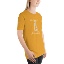 Load image into Gallery viewer, Delaware Mom Life Short-Sleeve Unisex T-Shirt