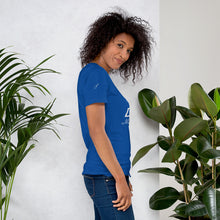 Load image into Gallery viewer, Tennessee Mom Life Short-Sleeve Unisex T-Shirt