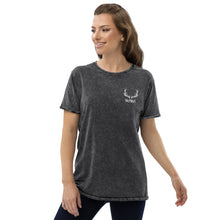 Load image into Gallery viewer, MAMA Deer Holiday Denim Tee
