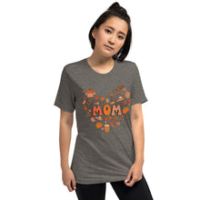 Load image into Gallery viewer, Mom Heart Thanksgiving Short sleeve t-shirt